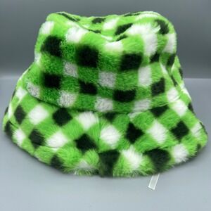 Urban Outfitters Bucket Hat Green White Checkered Faux Fur NWT